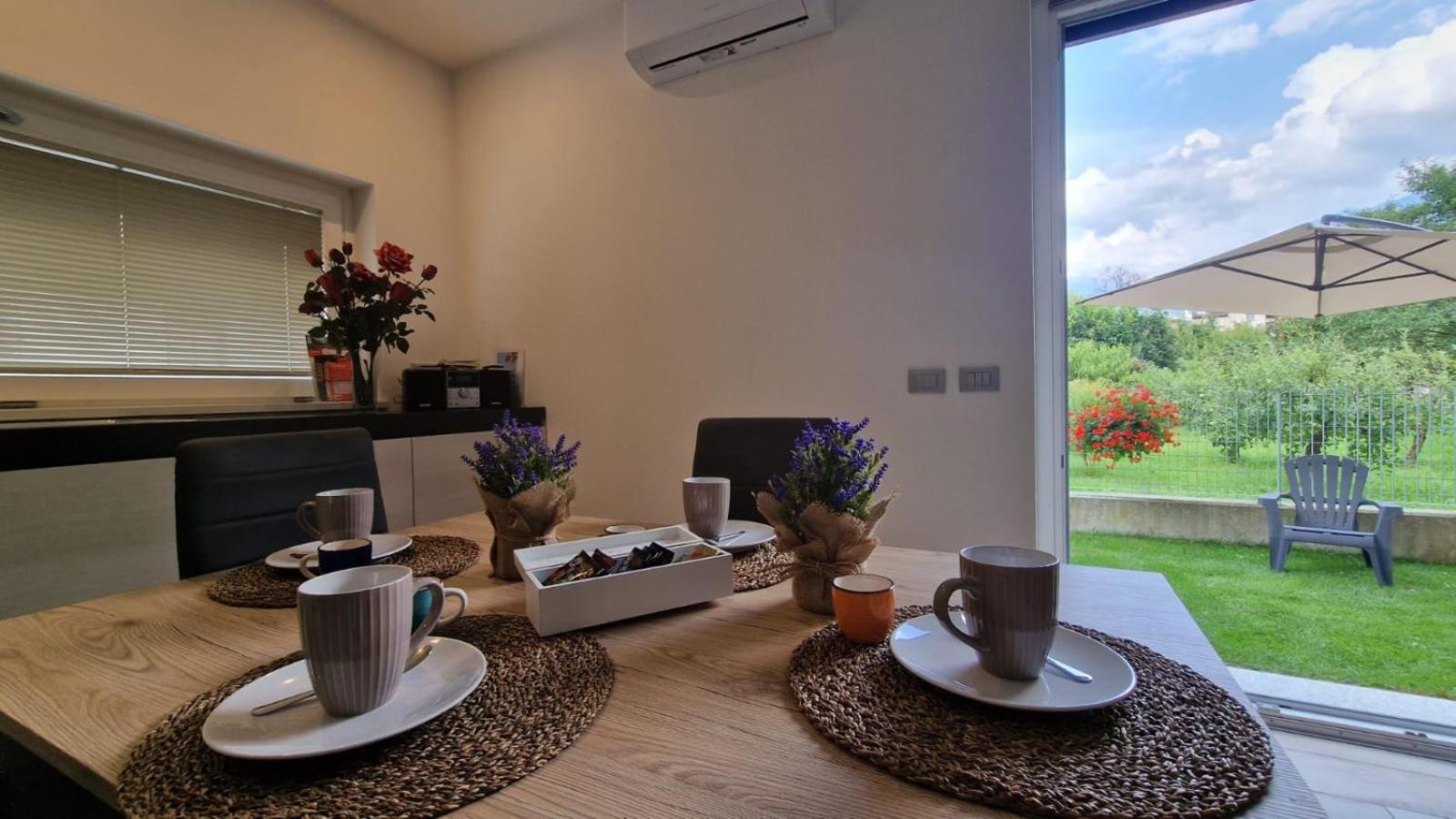 Casa Lina Tirano Apartman Kültér fotó
